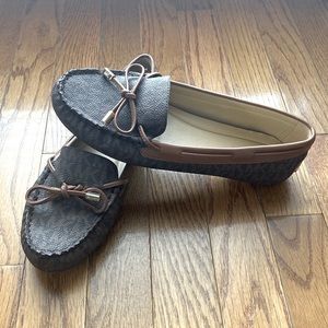 Michael Kors monogram loafer